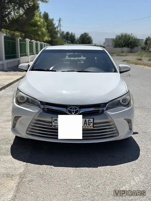 Toyota Camry, 2016