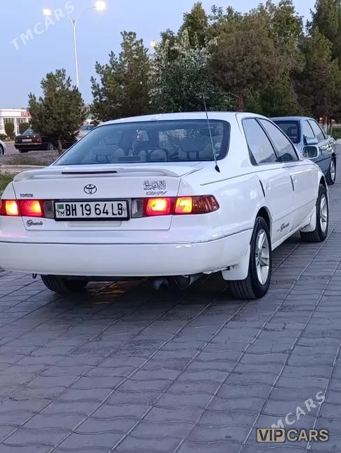 Toyota Camry, 2000